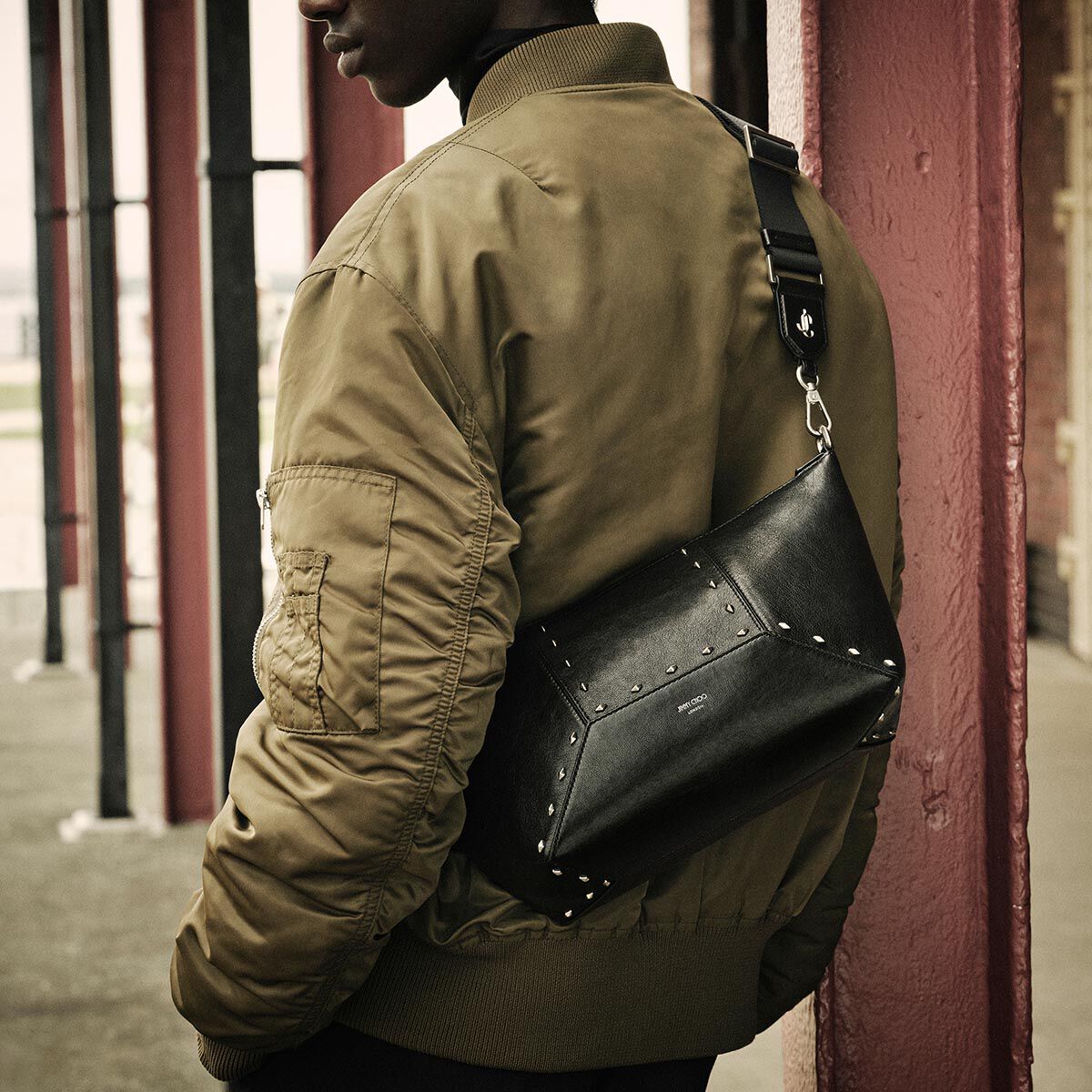 SOWER ブラック クロスボディバッグ SOWER ブラック クロスボディバッグ