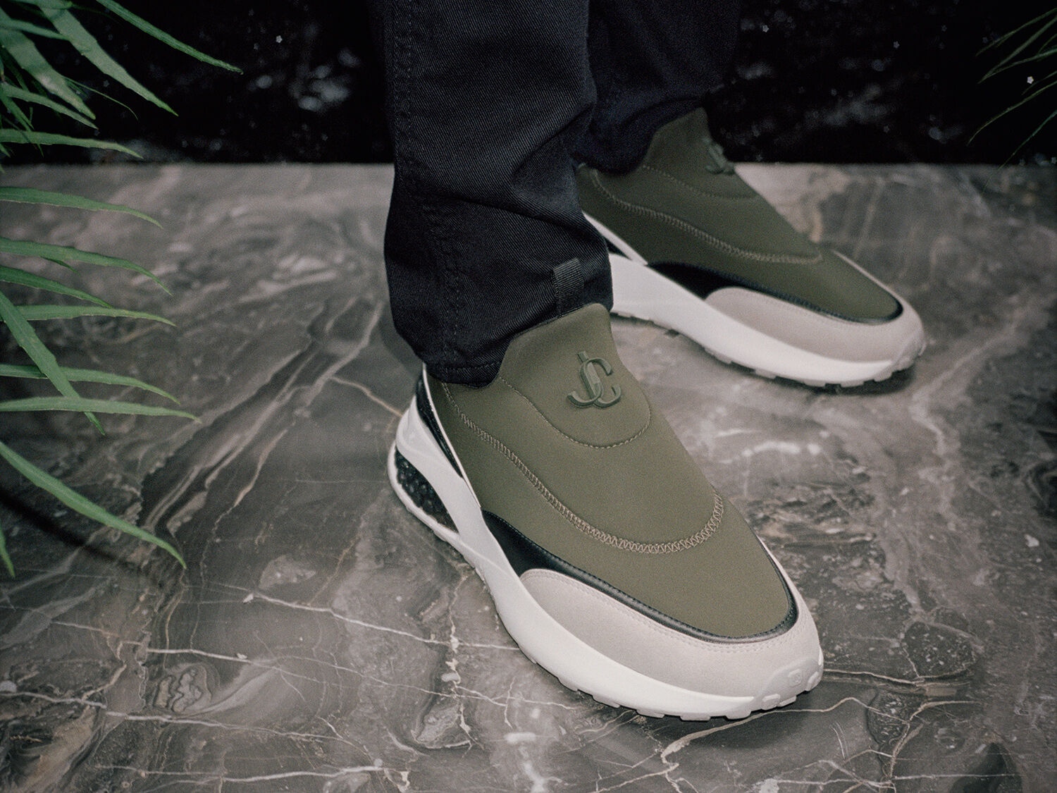 sneakers for men